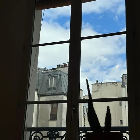 Situe En Plein Coeur De